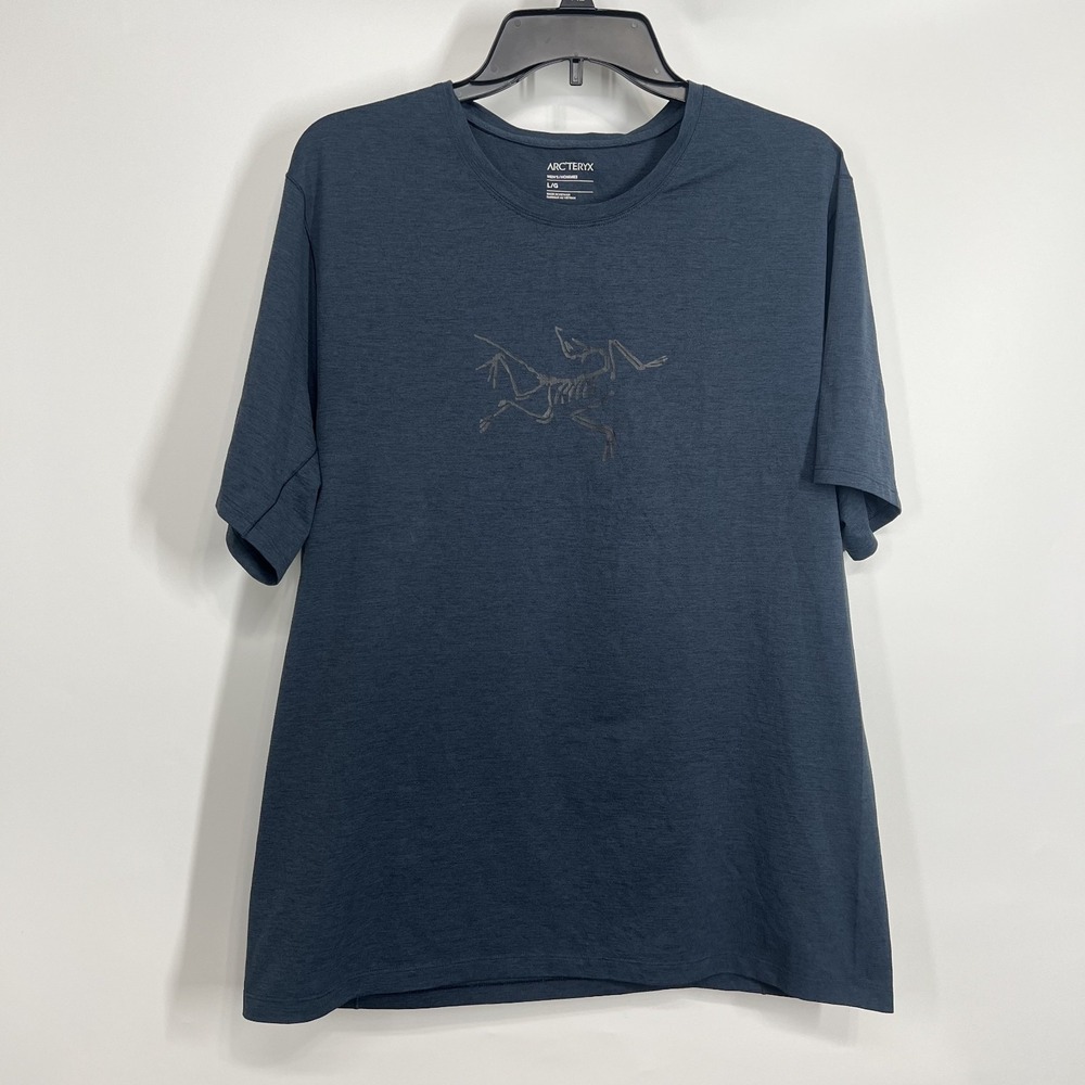 Arc'teryx Cormac Logo T Shirt Mens Large Blue Performance Outdoors Stretch EUC